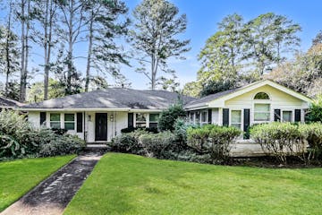 1512 Knollwood Terrace Decatur, GA 30033